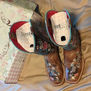 NEW Macie Bean Boots size 9 M